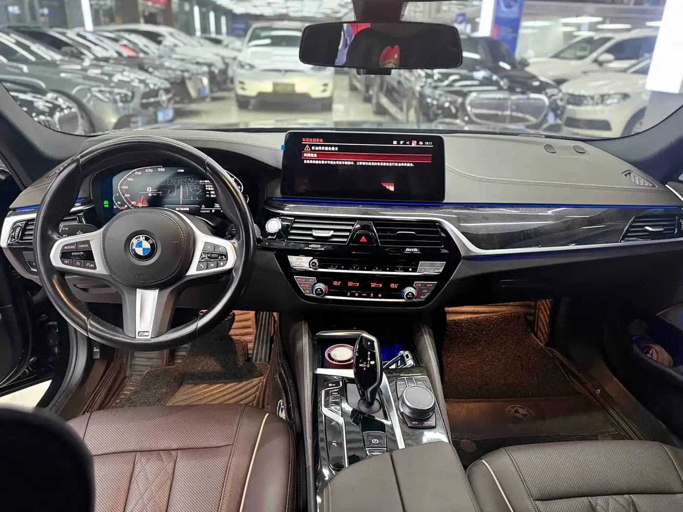 BMW 5 Series 2021 525Li M Sport Package фото 12