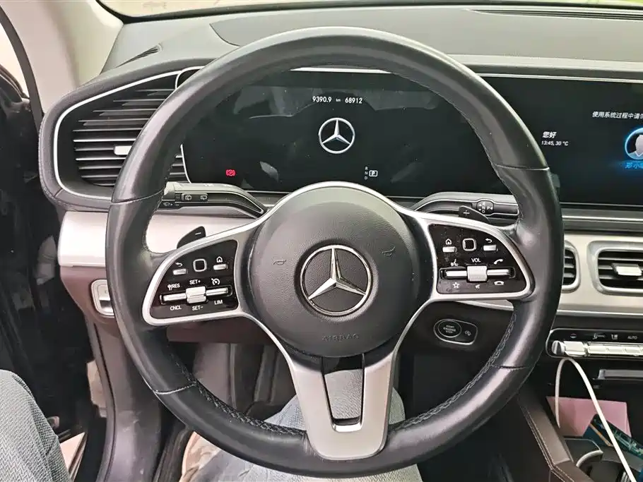 Mercedes-Benz GLE 2023 GLE 450 4MATIC Fashion фото 15
