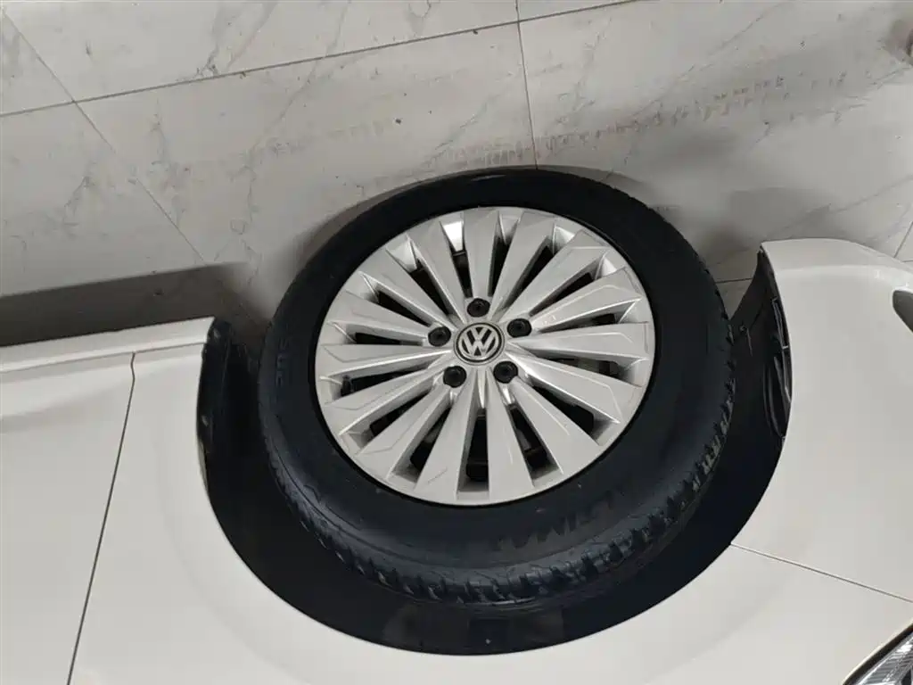 Volkswagen Lavida 2019 1.5L Automatic Comfort Edition China VI фото 23