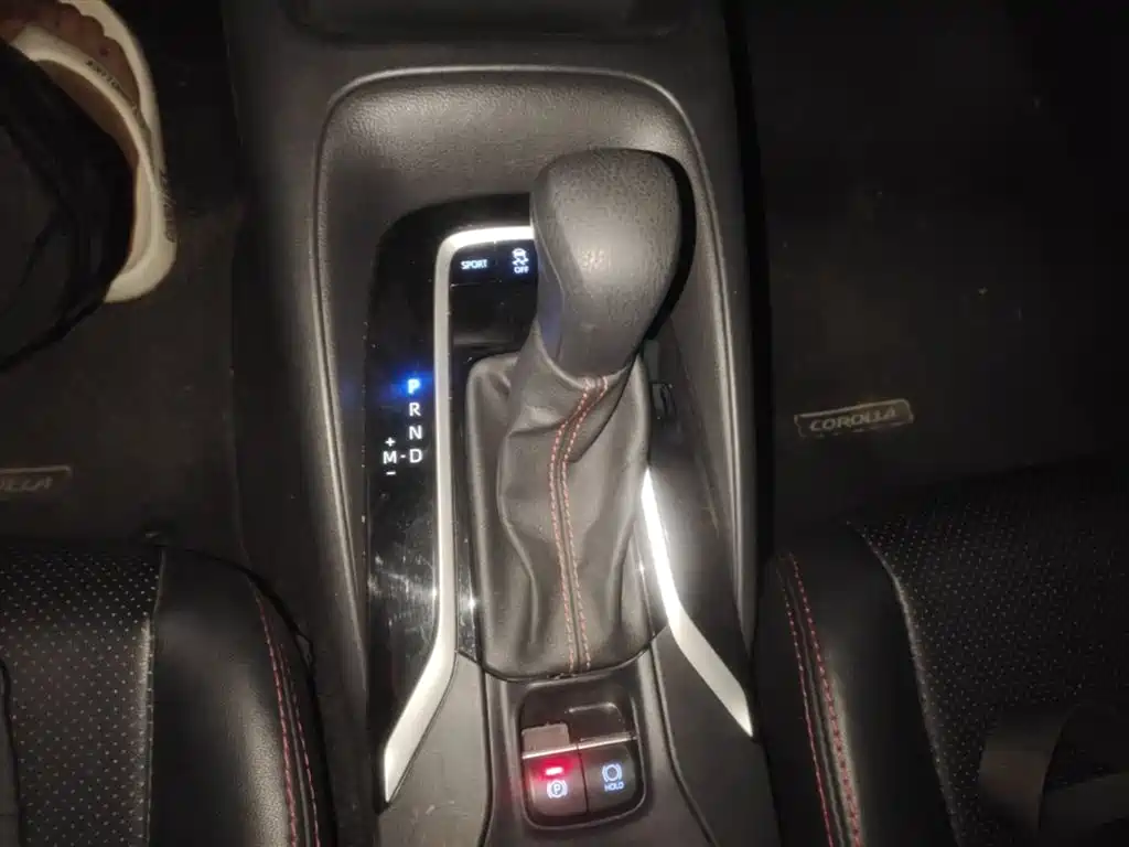 Toyota Corolla 2021 1.2T S-CVT Elite PLUS Edition фото 14