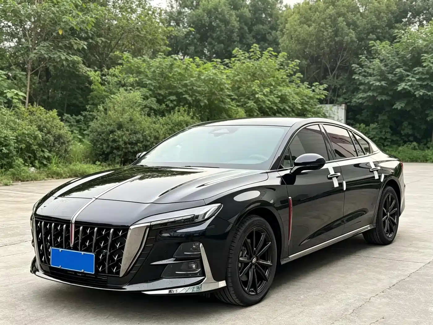 Hongqi H6 2024 Model 2.0T Fashion Edition