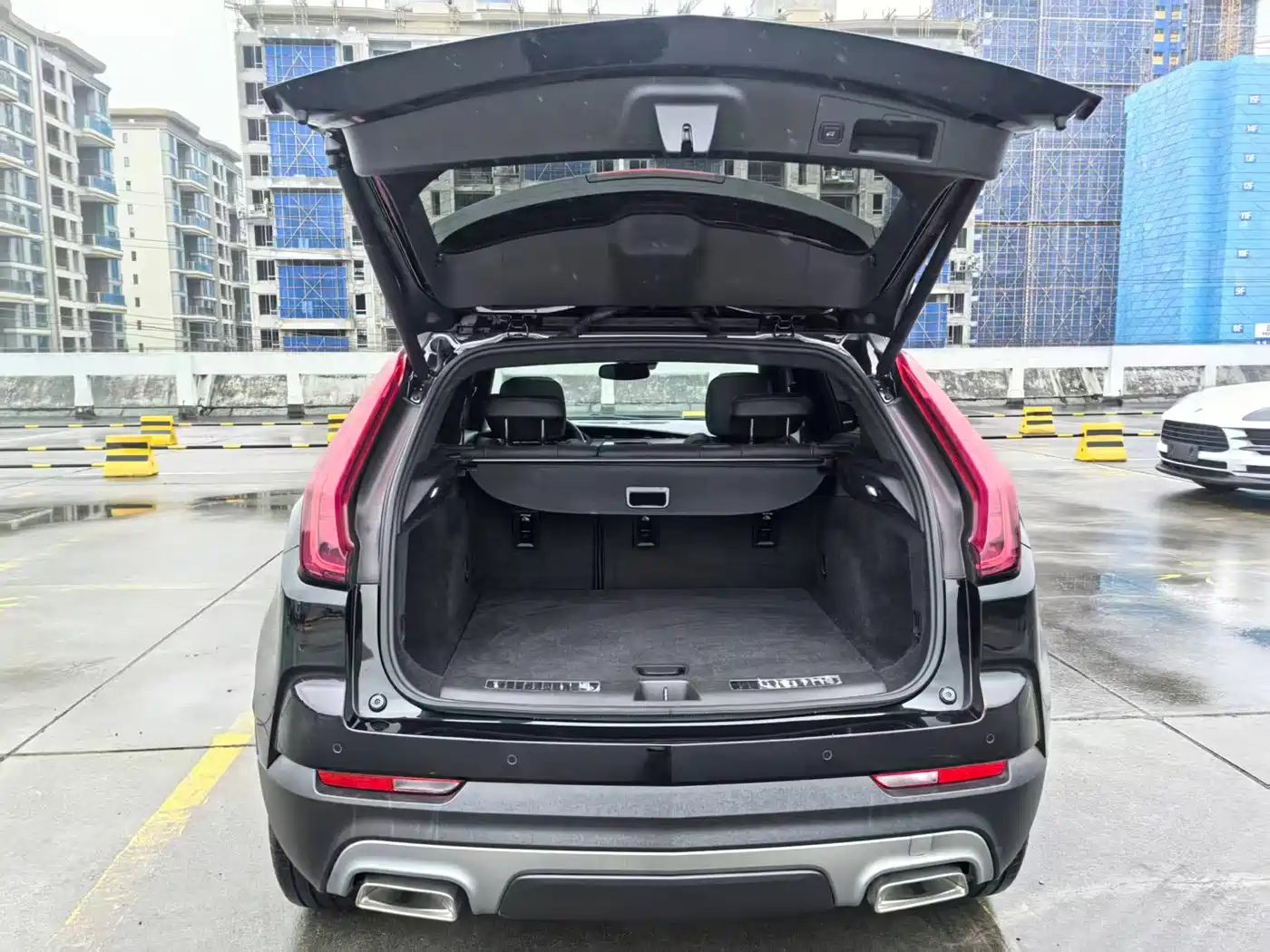 CADILLAC XT4