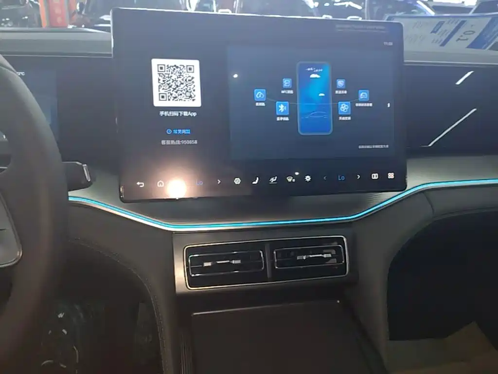 BYD Song L DM-i 2026 2026 DM-i Intelligent Driving Edition 135KM Base Model