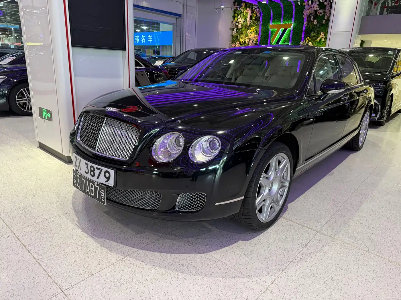 Bentley Flying Spur 2010 6.0T 5-seater Version