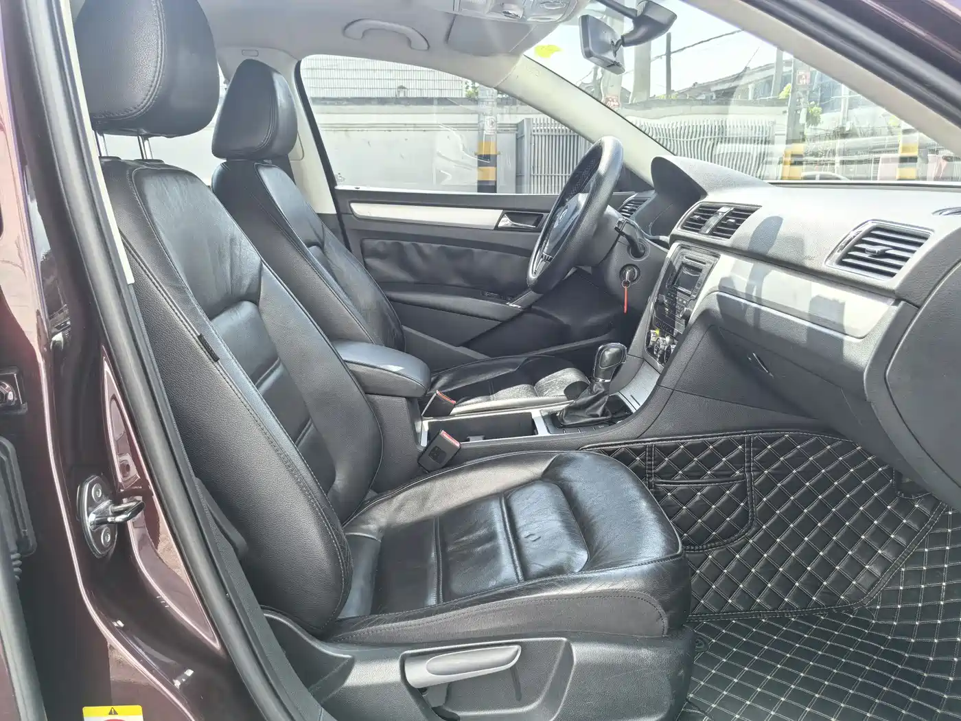 Volkswagen Passat 2013 1.8TSI DSG Zunrong фото 10