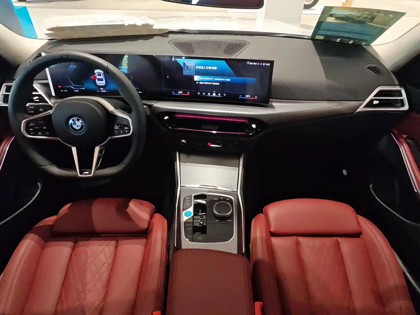 BMW i3 2025 2025 eDrive 40 L Shadow Night Package