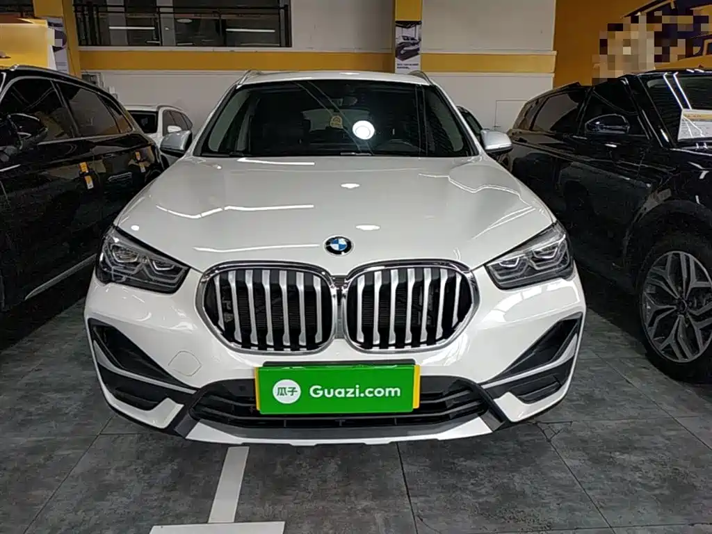 BMW X1 2022 xDrive25Li Premium фото 3