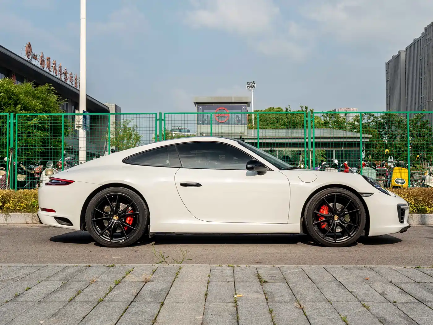 Porsche 911 2016 Carrera 3.0T фото 7