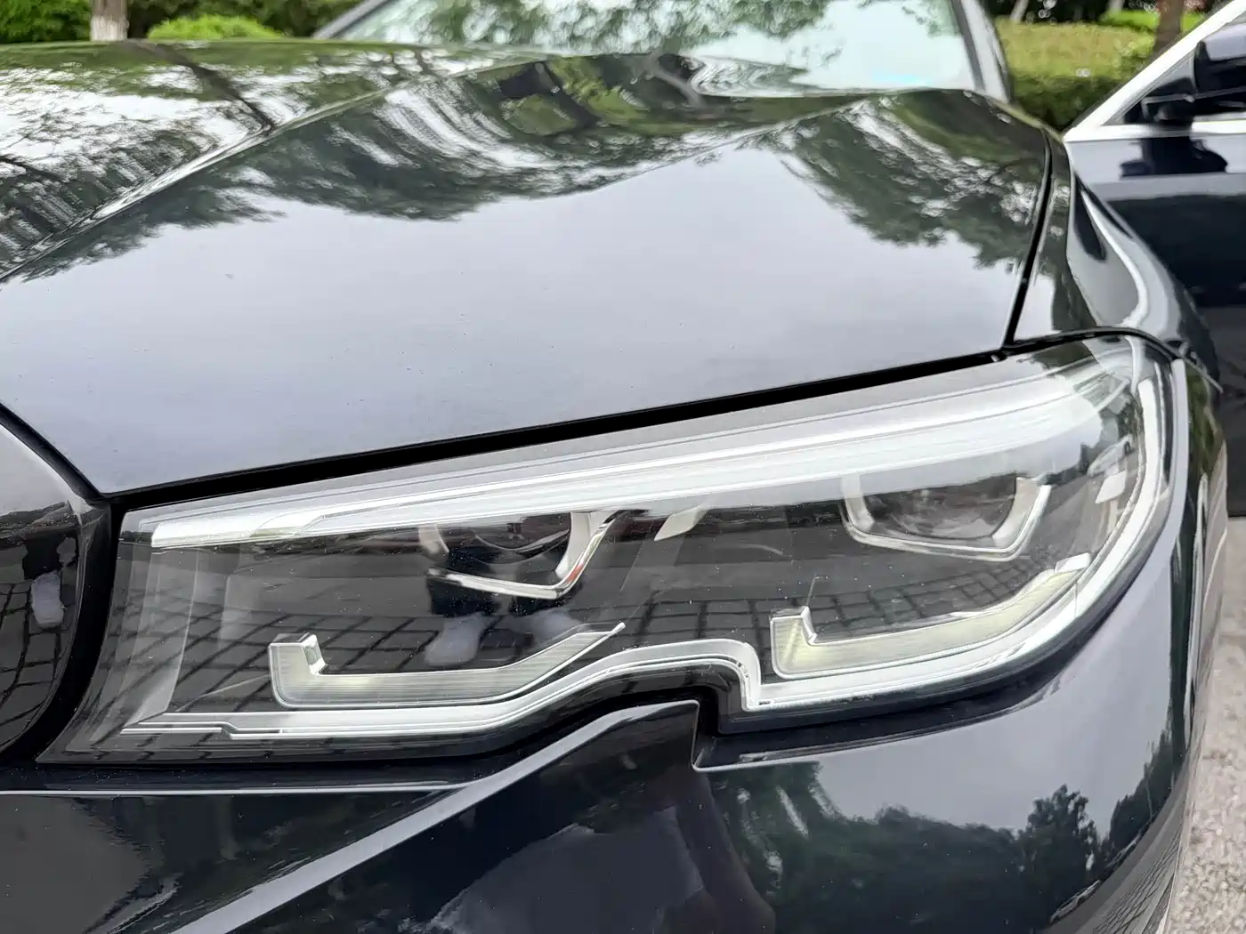 BMW 3-SERIES