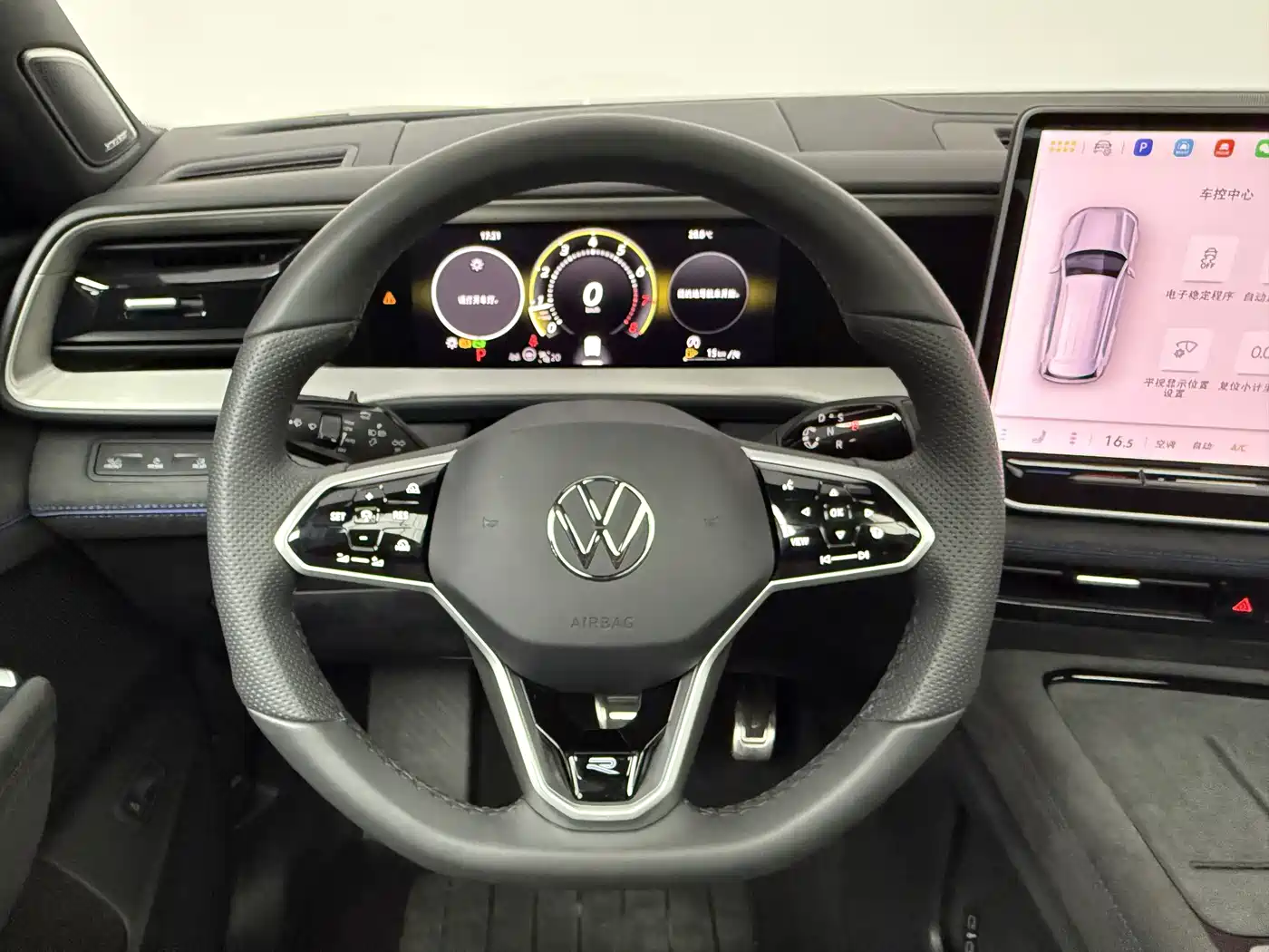 Volkswagen Teramont 2025 Teramont Pro 450TSI 4WD Summit Edition фото 10