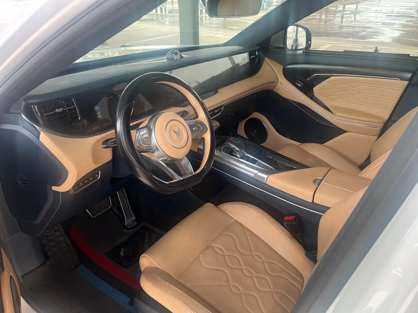 Voyah Auto VOYAH FREE 2021 AWD Standard Range Extender Exclusive Luxury Package фото 6
