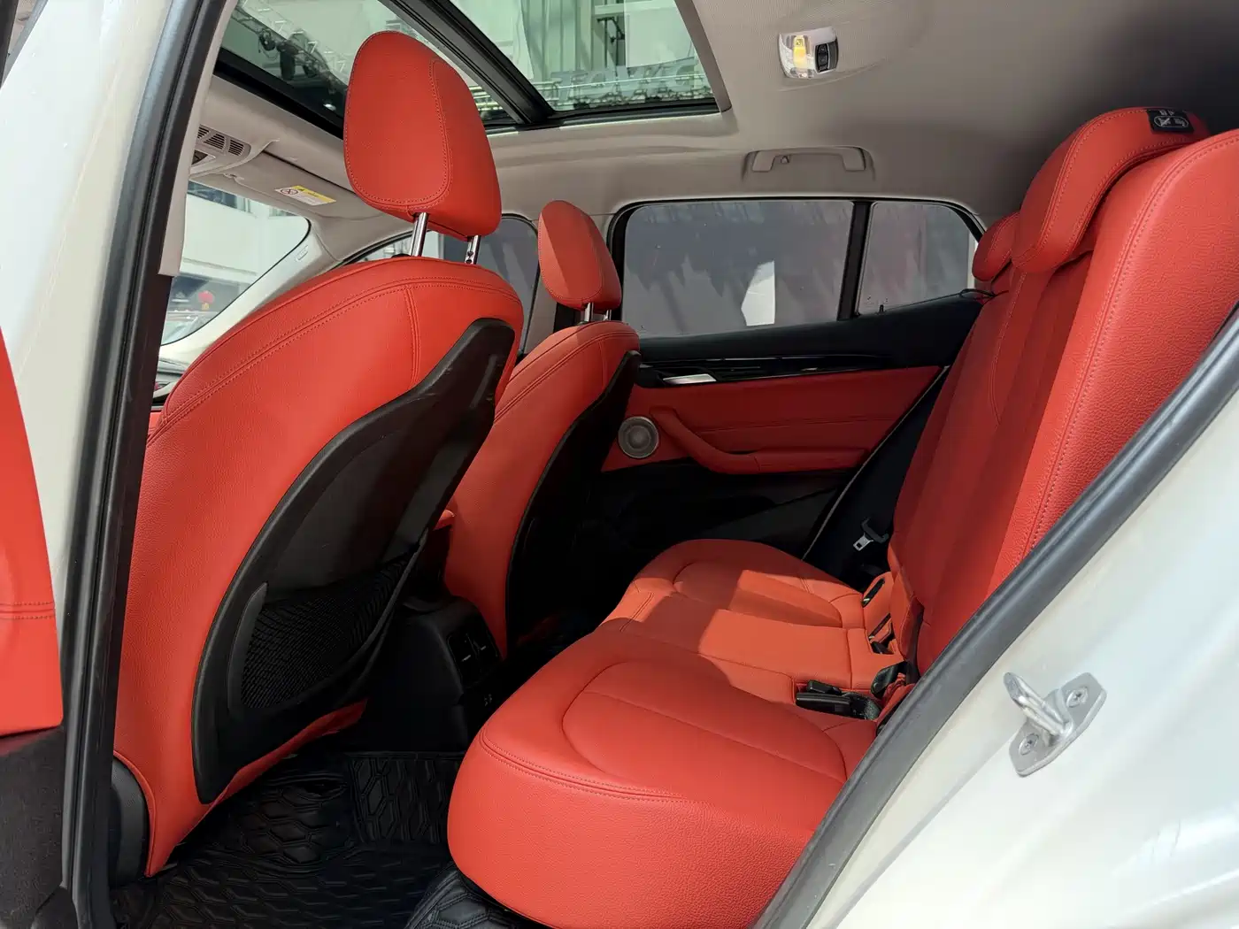 BMW X2 2022 sDrive25i M Sport Package фото 10