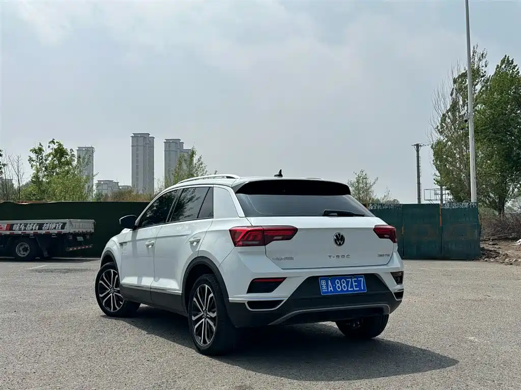 Volkswagen T-ROC 2022 280TSI DSG 2WD Comfort PLUS фото 4