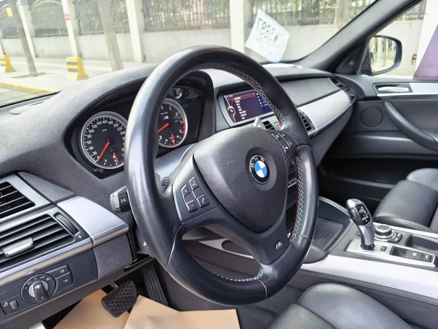 BMW X5 M 2010 X5 M фото 13