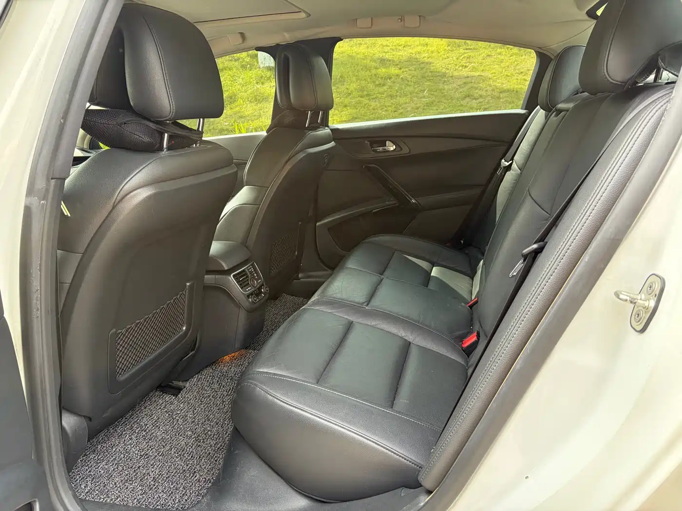 Peugeot 508 2012 2.0L Automatic Luxury Edition фото 8