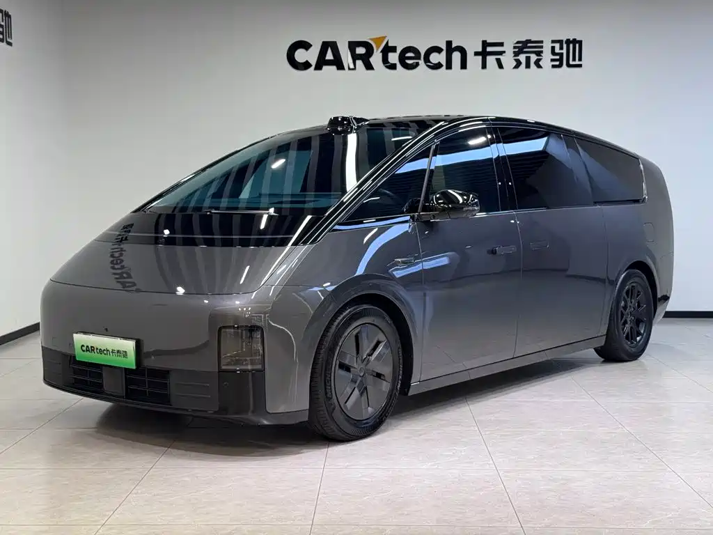 Li Auto MEGA 2024 Ultra