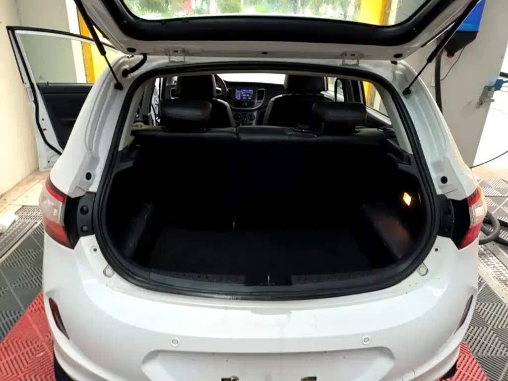 Cowin Kaiyi C3R 2017 2016 1.5L Automatic Rainbow Diamond Edition
