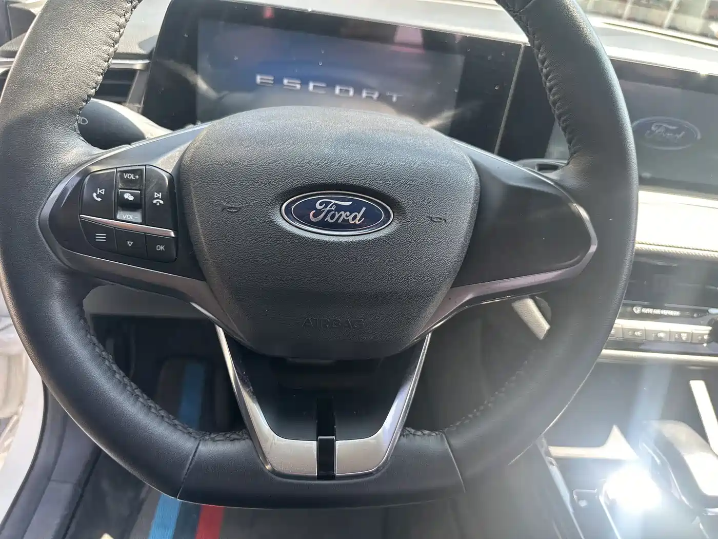 Ford Escort 2022 2021 1.5L Automatic Diamond Edition
