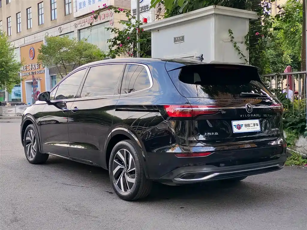 Volkswagen Viloran 2023 Facelift 380TSI Prestige Edition фото 4