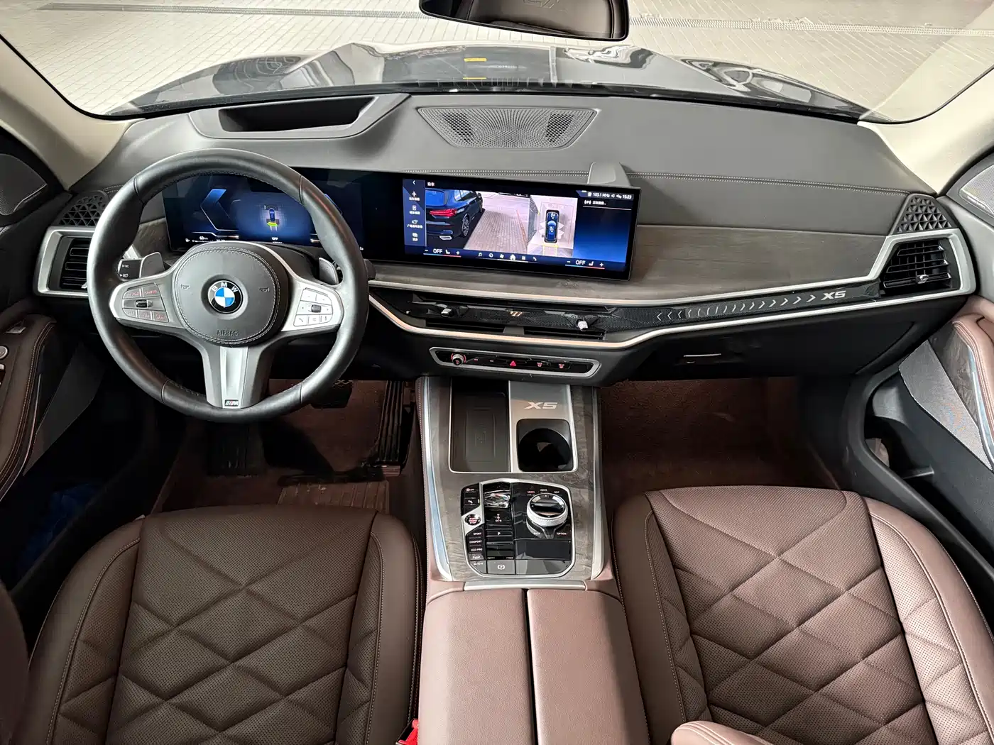 BMW X5 2025 Model xDrive 30Li Exclusive M Sport Blackout Package фото 19