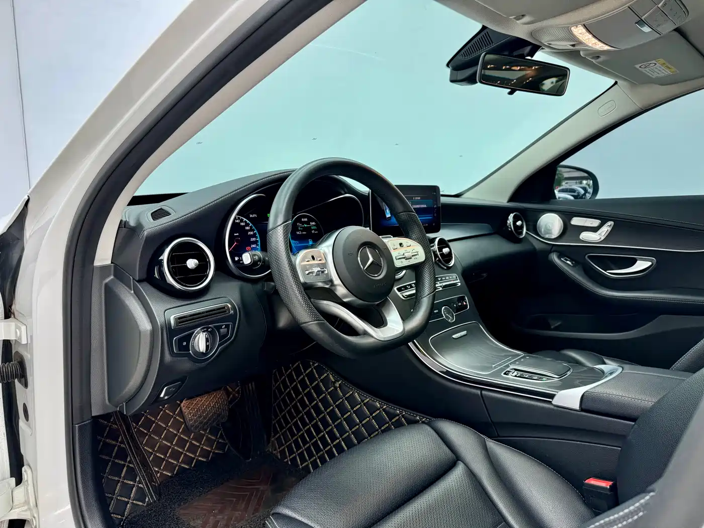 Mercedes-Benz C-Class 2021 C 260 L Sport Starry Exclusive Edition фото 7