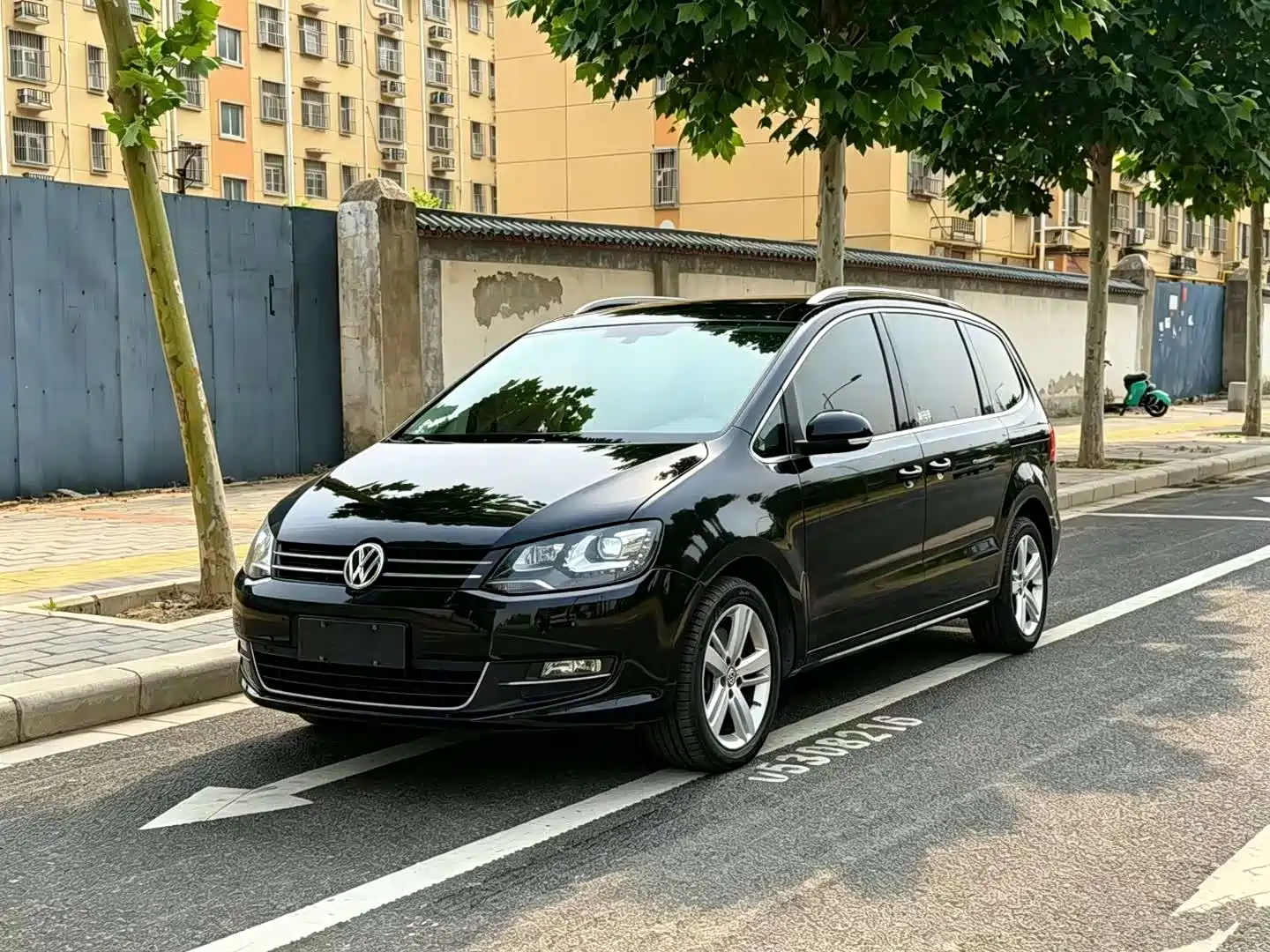 Фото 1 - Volkswagen Sharan
