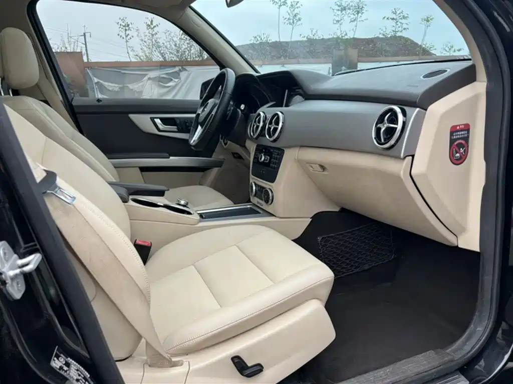 Mercedes-Benz GLK-Class 2015 GLK 260 4MATIC Dynamic Ultimate Edition фото 12