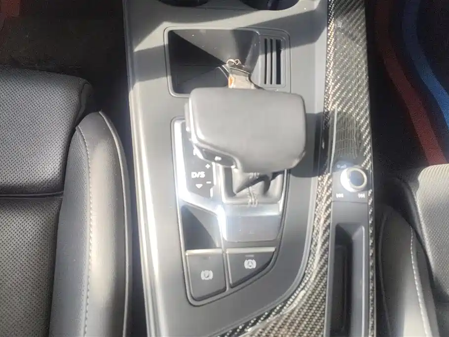Audi A4L 2020 40 TFSI Fashion Elegance фото 16