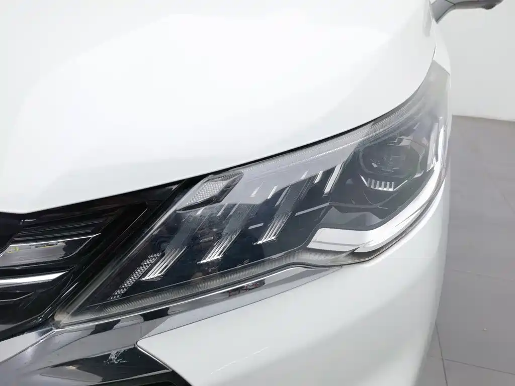 Maxus Maxus G50 2020 2019 1.5T Automatic Luxury Edition China VI