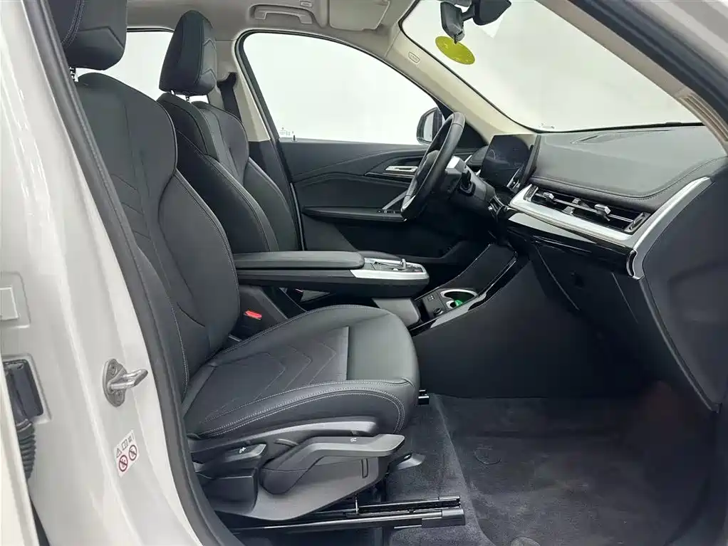 BMW X1 2023 sDrive20Li X Design Package фото 20
