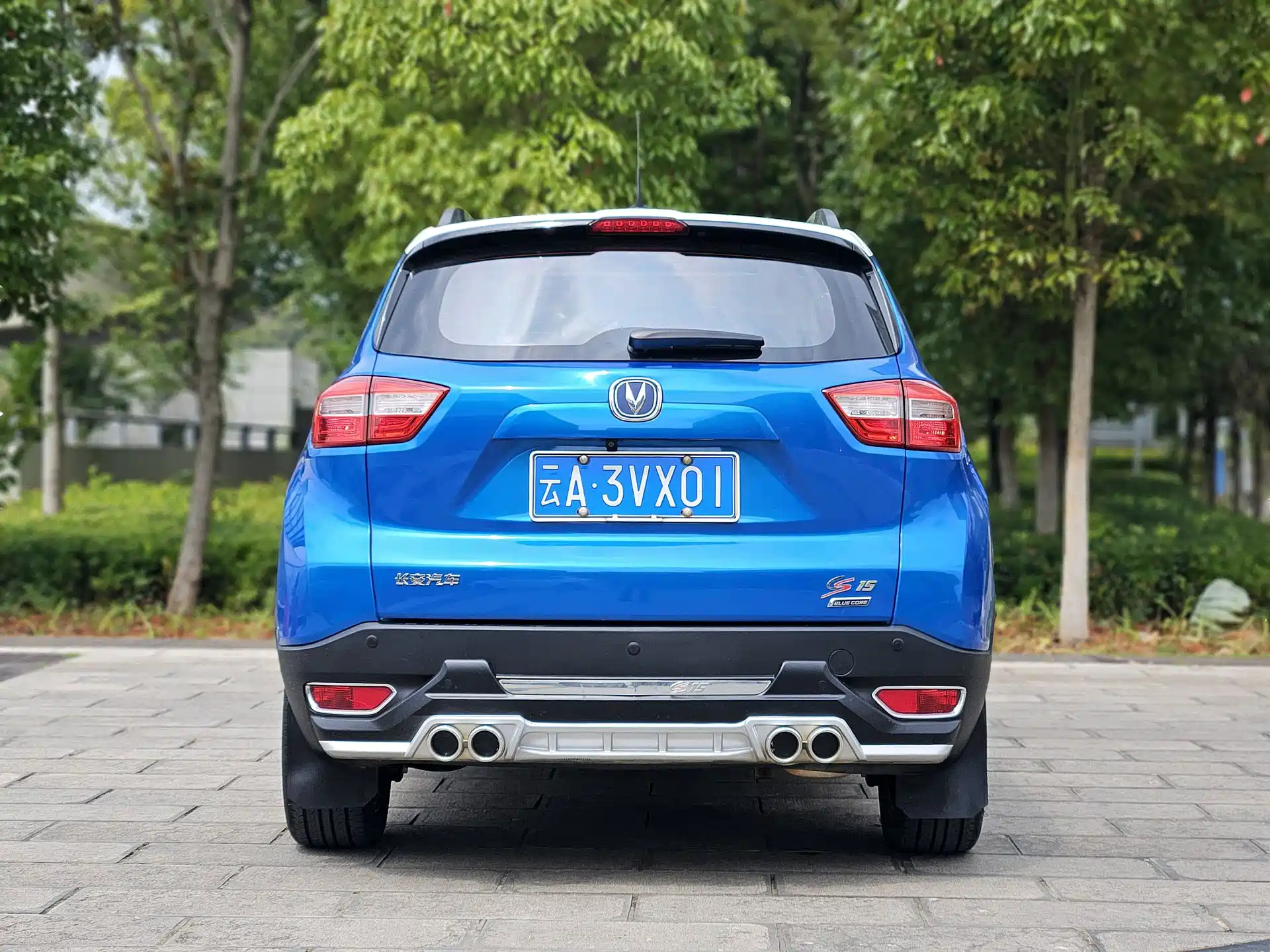 Фото 12 - Changan CS15