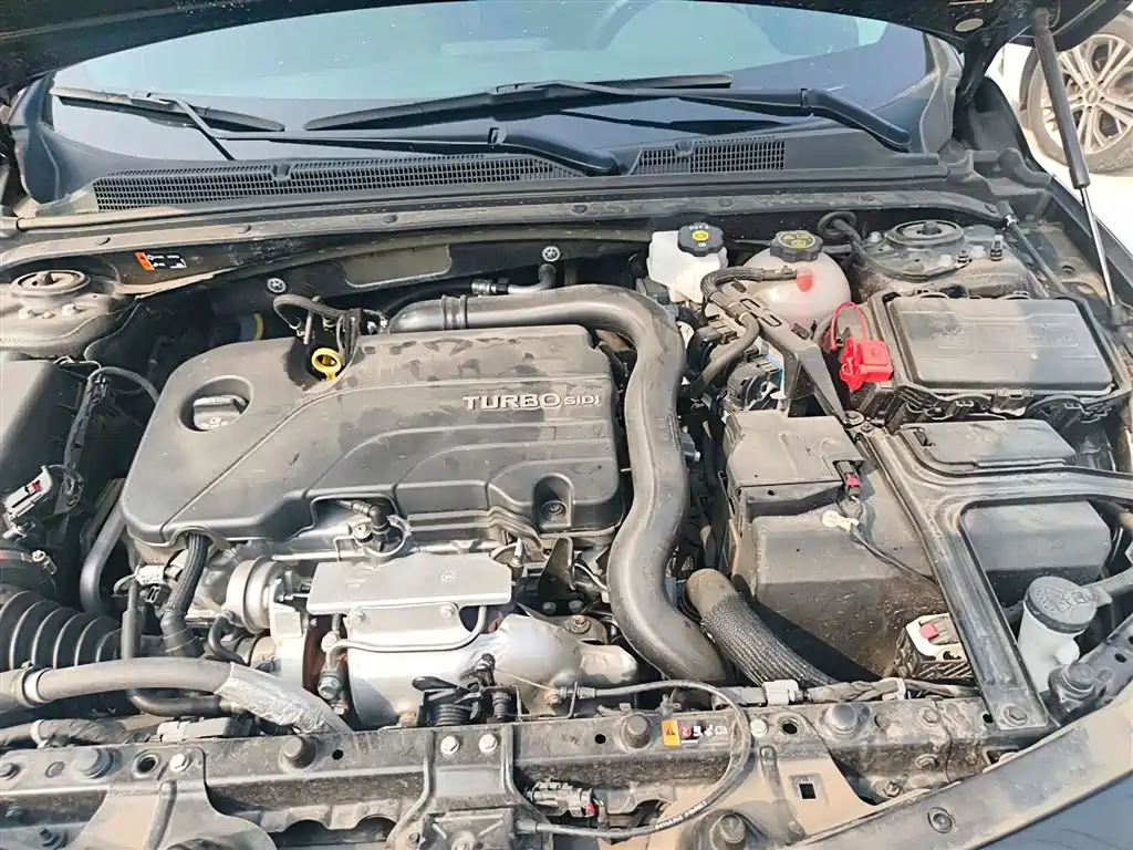 CHEVROLET MAI RUIBAO XL