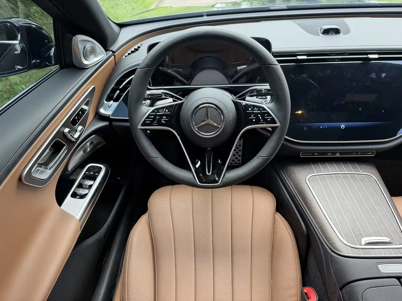 Mercedes-Benz E-Class 2026 2026 E 300 L Luxury