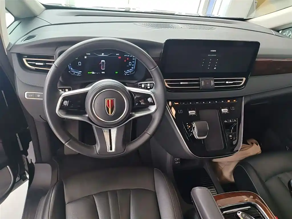Hongqi HQ9 PHEV 2024 Model 2.0T AWD Luxury Edition фото 11