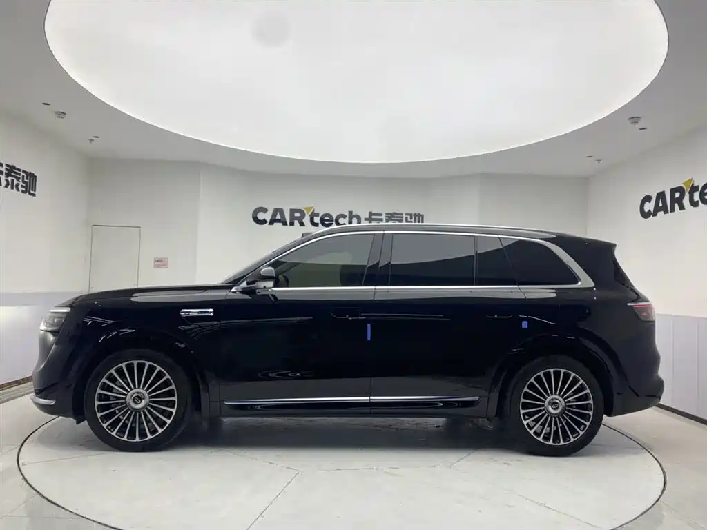 AITO Wenjie AITO M8 2025 Range Extender Max+ Edition 53.4kWh 5-seater фото 8