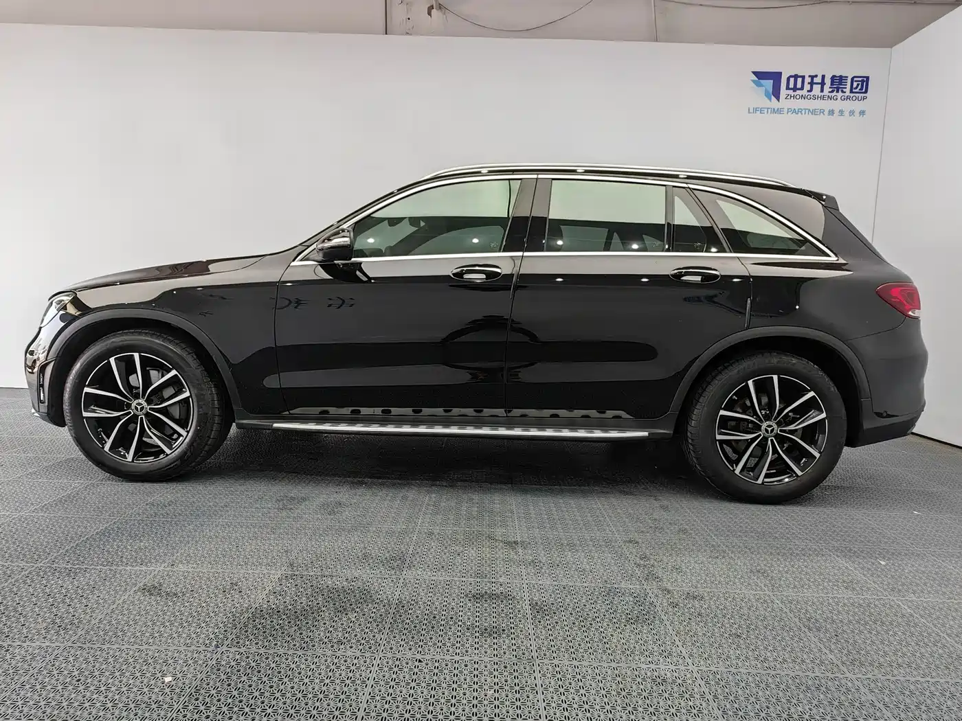 Mercedes-Benz GLC 2020 Facelift GLC 260 L 4MATIC Luxury фото 7