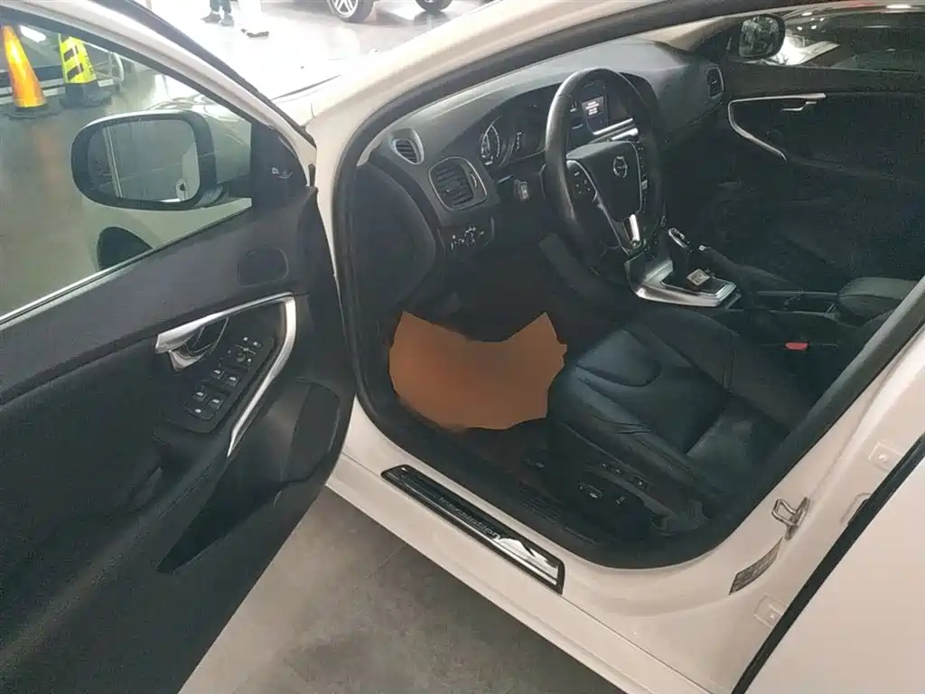 Volvo V40 2019 2019 T3 Inscription
