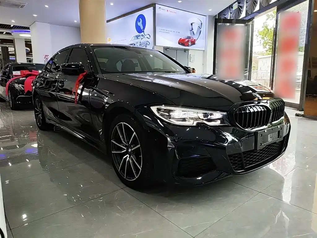 BMW 3-SERIES