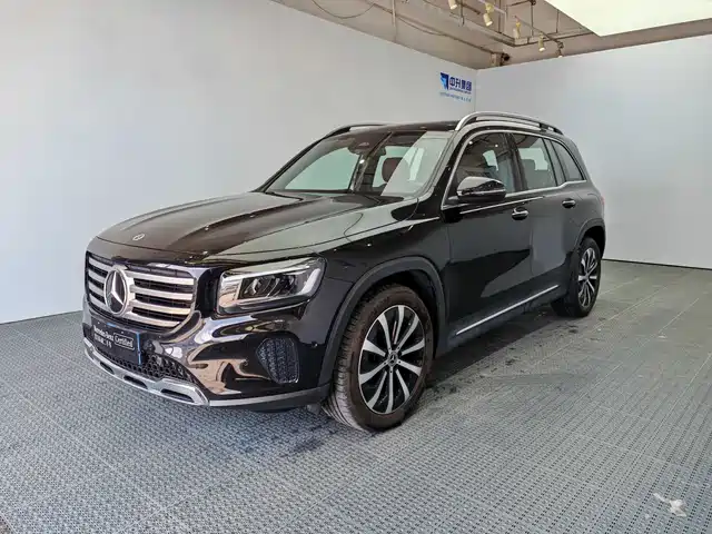 mercedes-benz glb