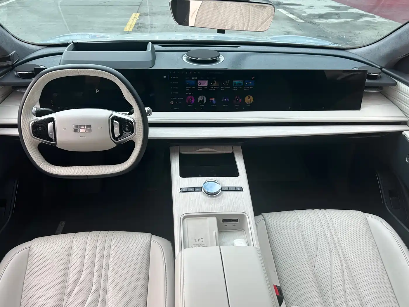 Geely Galaxy Galaxy E8 2024 665km RWD Starship Voyager Edition фото 6