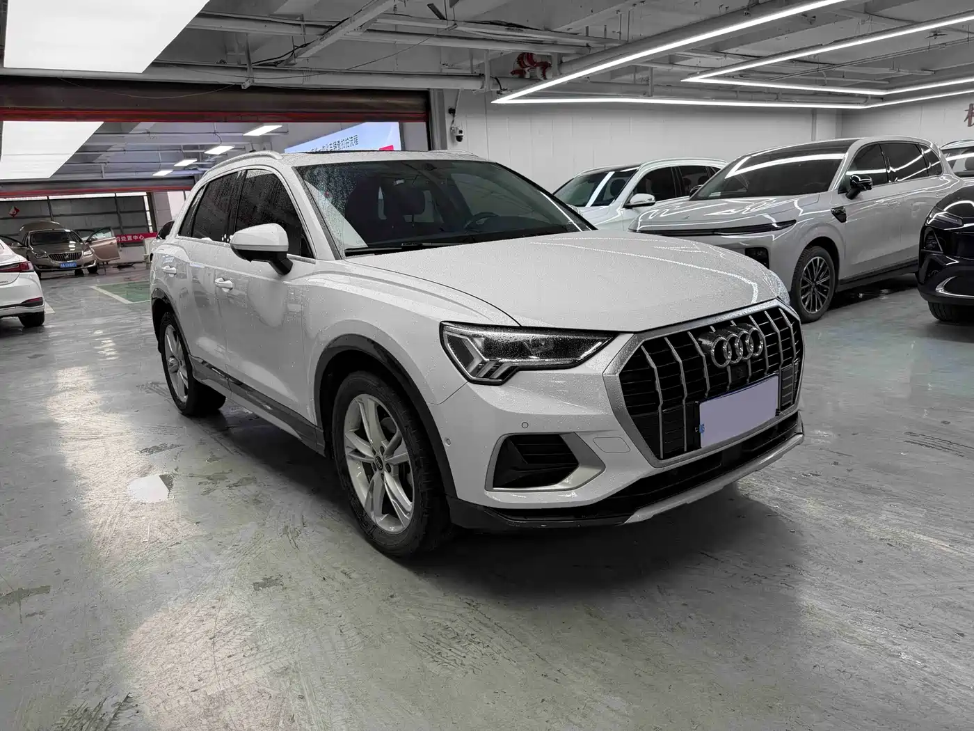 Audi Q3 2022 35 TFSI Fashion Elegance фото 3