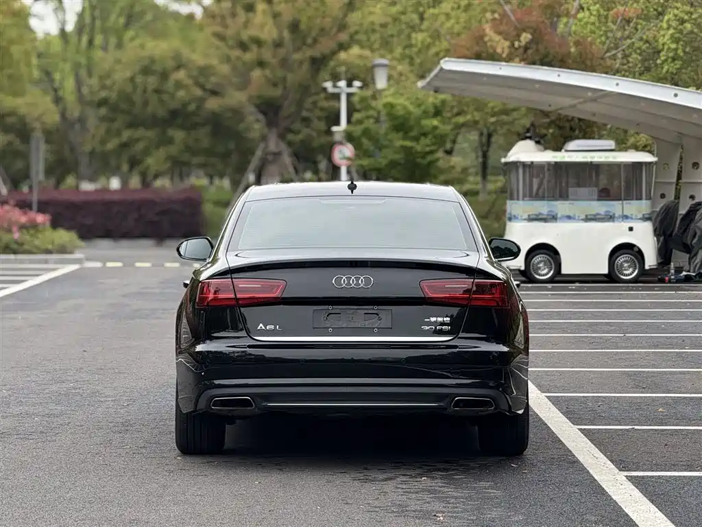 Audi A6L 2017 30 FSI Comfort фото 14