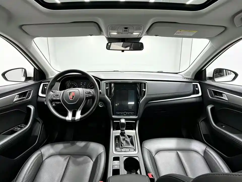 Roewe i6 2020 2020 PLUS 1.6L CVT 4G Connected Glory Holographic Edition