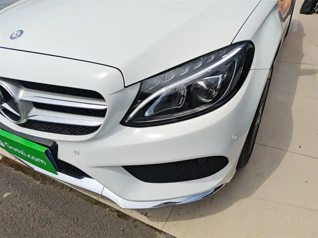 Mercedes-Benz C-Class (Import) 2015 C 200 Estate фото 24