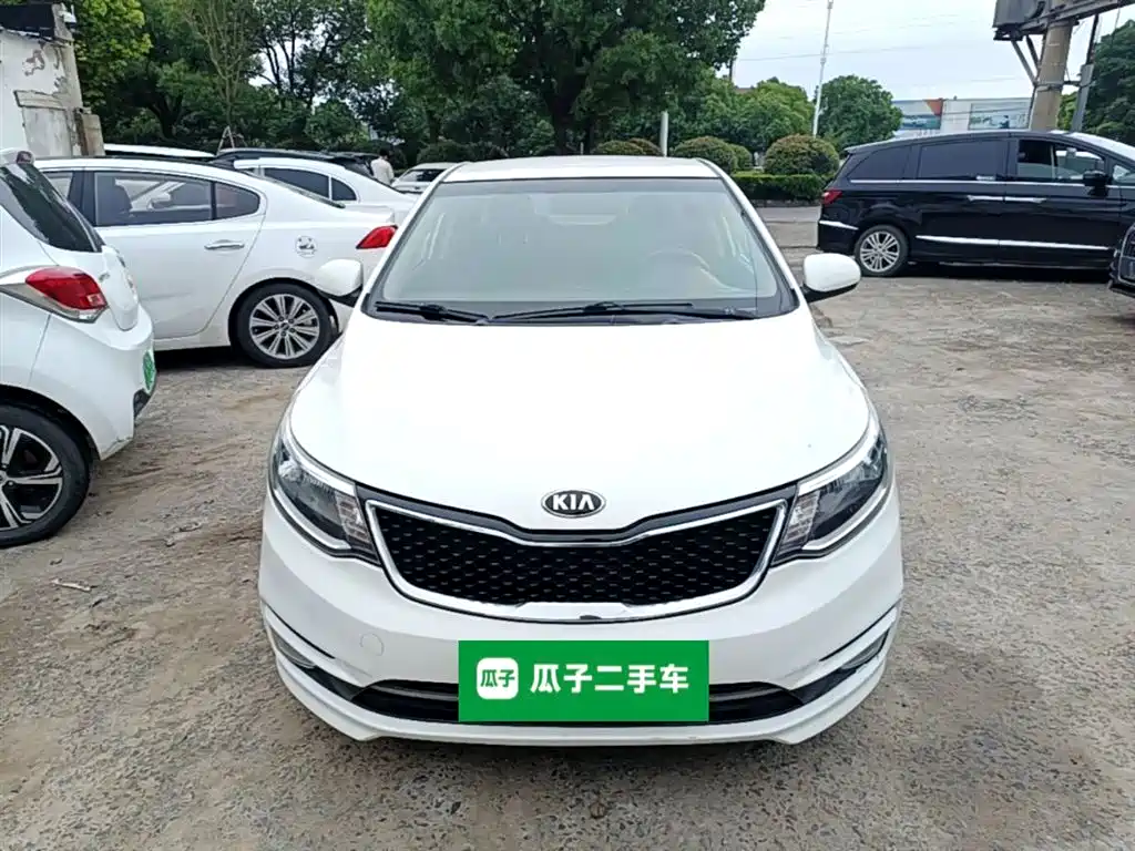 Kia K2 2015 Sedan 1.4L MT GLS фото 3