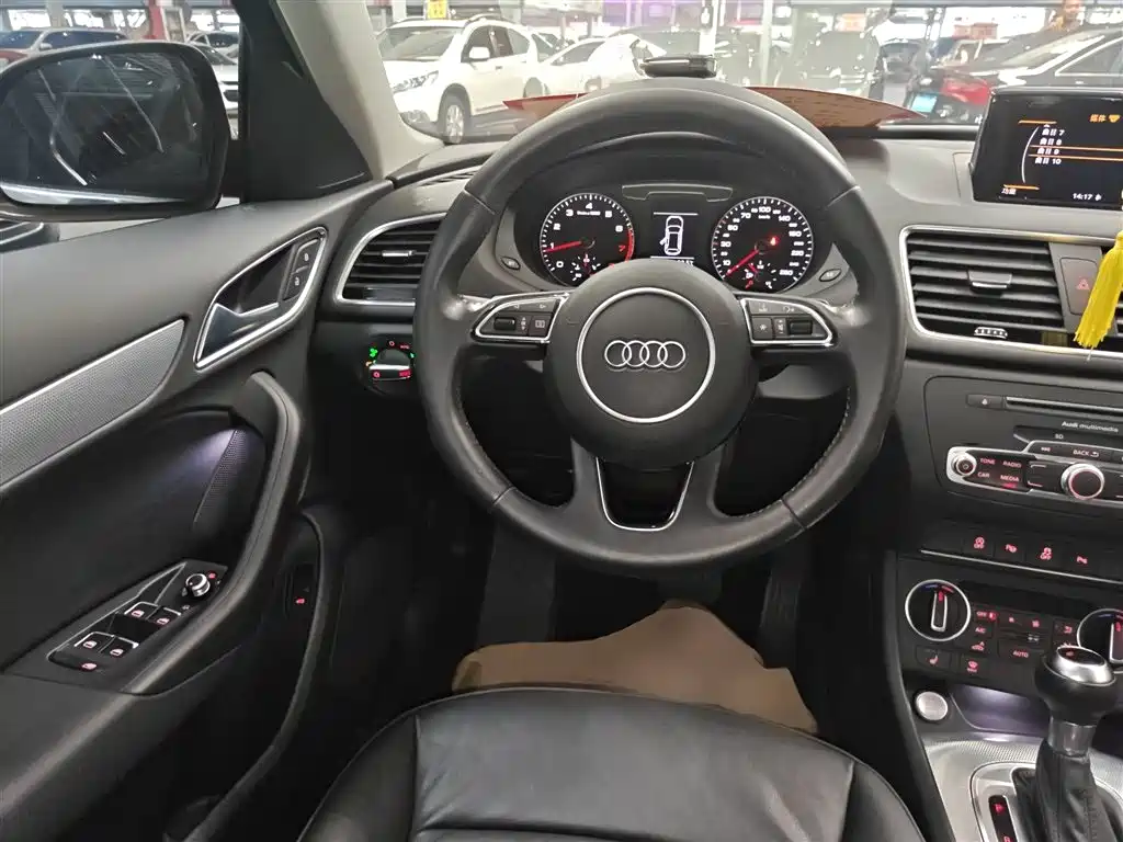 Audi Q3 2017 35 TFSI Style фото 11