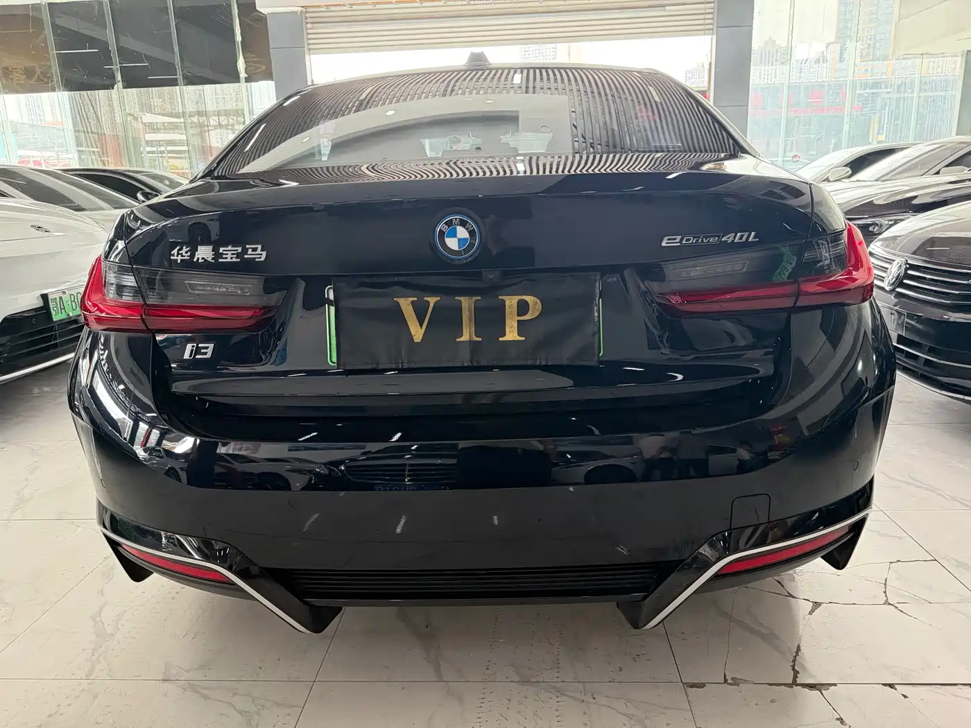 BMW i3 2024 eDrive 40 L Night Sport Package фото 9
