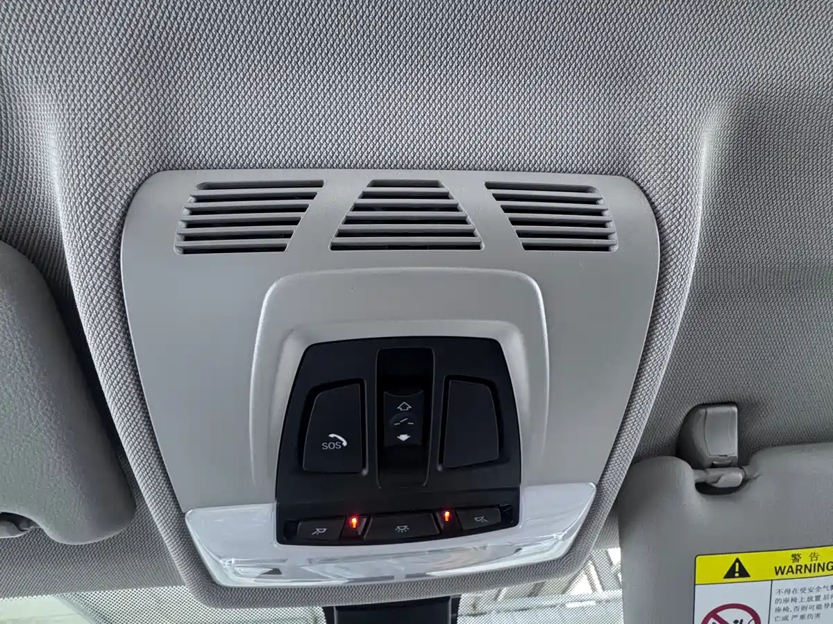 BMW X1 2022 sDrive20Li Premium фото 19