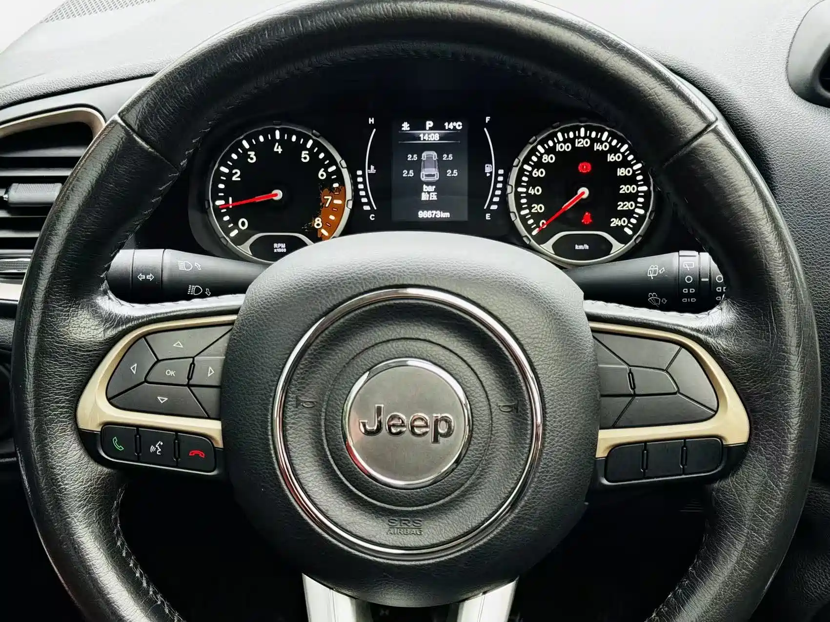 صورة 7 - Jeep Renegade