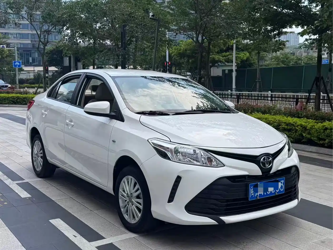 Toyota Levin 2019 Dual Engine 1.8H E-CVT Luxury Edition China V фото 11